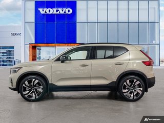 2025 Volvo XC40 PLUS DARK THEME 2.0L I4 Direct-Injected Turbocharged -inc: Integrated Starter Generator (ISG) All Wheel Drive