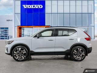 2025 Volvo XC40 PLUS DARK THEME 2.0L I4 Direct-Injected Turbocharged -inc: Integrated Starter Generator (ISG) All Wheel Drive