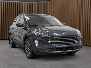 Ford Escape Titanium PHEV FWD Moteur à 4 cylindres 2.5L/152CI Traction 2022