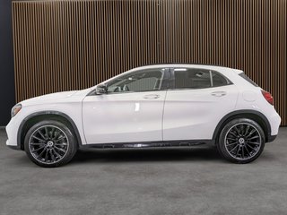 Mercedes-Benz GLA250 4MATIC SUV  4 roues motrices 2020