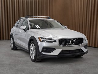 Volvo V60 Cross Country T5 AWD Moteur à 4 cylindres 2.0L/120CI 4 roues motrices 2022