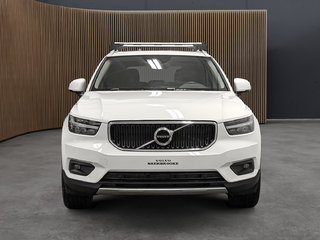 Volvo XC40 T4 AWD Momentum Moteur à 4 cylindres 2.0l 4 roues motrices 2021