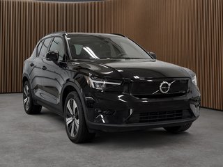 Volvo XC40 Recharge TWIN Plus - Dark MOTEUR ÉLECTRIQUE 4 roues motrices 2023