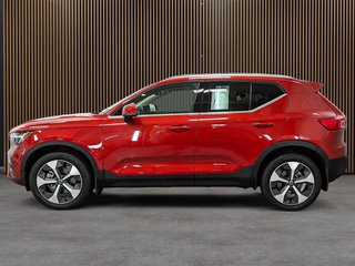 Volvo XC40 B5 AWD Plus Bright Theme Moteur à 4 cylindres 2.0l 4 roues motrices 2024