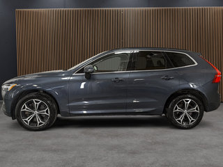 Volvo XC60 B6 AWD Momentum Moteur à 4 cylindres 2.0l 4 roues motrices 2022