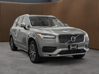 Volvo XC90 T6 AWD Momentum (7-Seat) Moteur à 4 cylindres 2.0L/120CI 4 roues motrices 2020