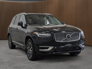 Volvo XC90 T8 HYBRID RECHARGE INSCRIPTION EXPRESSION CERTIFIÉ Moteur à 4 cylindres 2.0l 4 roues motrices 2021