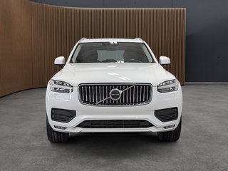 Volvo XC90 T6 AWD MOMMENTUM JAMAIS ACCIDENTÉ CERTIFIÉ Moteur à 4 cylindres 2.0L/120CI 4 roues motrices 2022