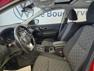 Nissan Qashqai SV AWD 2023 à Boucherville, Québec - 6 - w320h240px