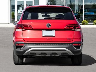 2024 Volkswagen Taos Highline 4MOTION in Boucherville, Quebec - 5 - w320h240px