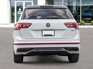 Volkswagen Tiguan Comfortline R-Line Black Edition 2024 à Boucherville, Québec - 5 - w320h240px