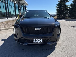 2024 Cadillac XT4 AWD SPORT