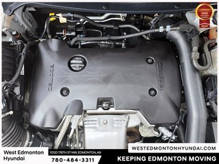 2019 Chevrolet Equinox Premier in Edmonton, Alberta - 2 - w320h240px