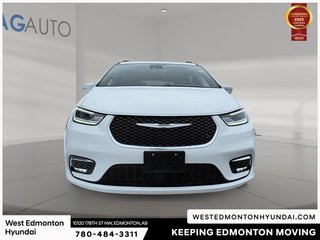 2022 Chrysler Pacifica Touring in Edmonton, Alberta - 3 - w320h240px