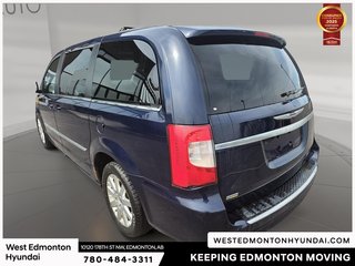 2015 Chrysler Town & Country Touring in Edmonton, Alberta - 6 - w320h240px
