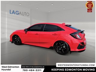 2020 Honda Civic Sport Touring in Edmonton, Alberta - 5 - w320h240px