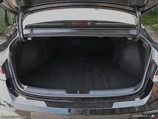 2025 Hyundai Elantra Hybrid Luxury Two-Tone Interior in Edmonton, Alberta - 6 - w320h240px
