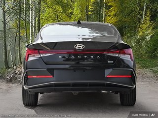 2025 Hyundai Elantra Hybrid Luxury in Edmonton, Alberta - 5 - w320h240px