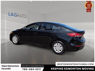 2017 Hyundai Elantra LE in Edmonton, Alberta - 5 - w320h240px