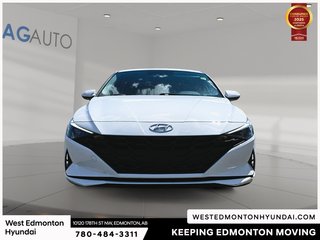 2023 Hyundai Elantra Preferred in Edmonton, Alberta - 2 - w320h240px
