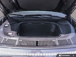 2026 Hyundai Ioniq 9 Preferred AWD in Edmonton, Alberta - 6 - w320h240px