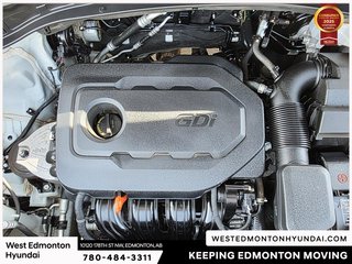 2018 Hyundai Santa Fe Sport 2.4 SE in Edmonton, Alberta - 2 - w320h240px