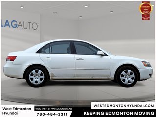 2006 Hyundai Sonata GL in Edmonton, Alberta - 5 - w320h240px