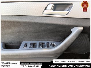 2017 Hyundai Sonata GLS in Edmonton, Alberta - 6 - w320h240px