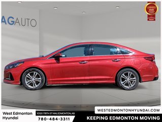 2018 Hyundai Sonata Limited in Edmonton, Alberta - 4 - w320h240px