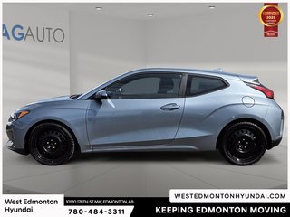 2019 Hyundai Veloster 2.0 GL in Edmonton, Alberta - 4 - w320h240px