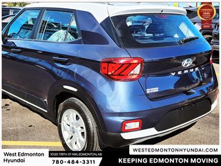 2023 Hyundai Venue Preferred in Edmonton, Alberta - 6 - w320h240px