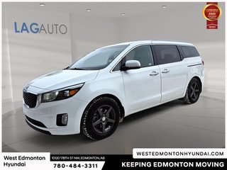 2018 Kia Sedona SX in Edmonton, Alberta - 4 - w320h240px