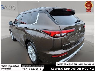 2023 Mitsubishi Outlander PHEV LE in Edmonton, Alberta - 6 - w320h240px