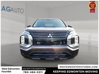 2024 Mitsubishi Outlander ES in Edmonton, Alberta - 2 - w320h240px