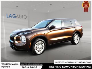 2024 Mitsubishi Outlander ES in Edmonton, Alberta - 3 - w320h240px