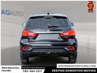 2018 Mitsubishi RVR SE in Edmonton, Alberta - 3 - w320h240px