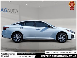 2025 Nissan Altima 2.5 S in Edmonton, Alberta - 5 - w320h240px