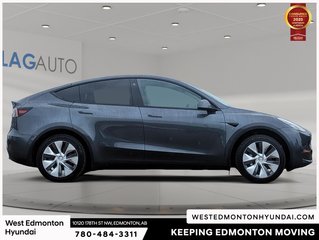 2023 Tesla Model Y Long Range in Edmonton, Alberta - 5 - w320h240px