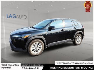 2023 Toyota COROLLA CROSS LE in Edmonton, Alberta - 5 - w320h240px