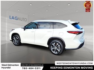 2020 Toyota Highlander XLE in Edmonton, Alberta - 6 - w320h240px