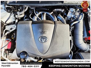 2020 Toyota Highlander XLE in Edmonton, Alberta - 2 - w320h240px