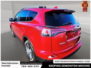 2018 Toyota RAV4 LE in Edmonton, Alberta - 6 - w320h240px