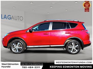 2018 Toyota RAV4 LE in Edmonton, Alberta - 4 - w320h240px
