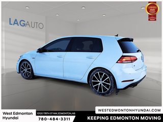 2018 Volkswagen Golf R 2.0 TSI in Edmonton, Alberta - 5 - w320h240px