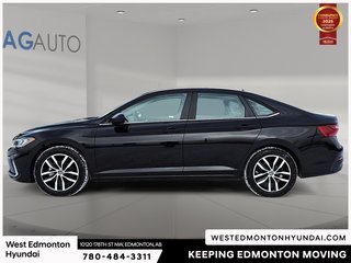 2026 Volkswagen Jetta Comfortline in Edmonton, Alberta - 5 - w320h240px