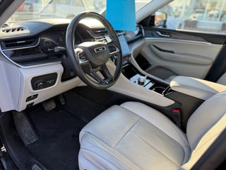 2023 Jeep Grand Cherokee 4X4 Overland in Kamloops, British Columbia - 4 - w320h240px