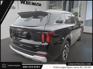 2025 Kia Sorento Plug-In Hybrid EX