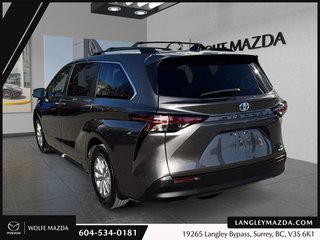 2022 Toyota Sienna LE