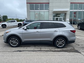 2017 Hyundai Santa Fe XL Luxury in Woodstock, Ontario - 2 - w320h240px