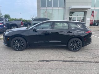 2025 Toyota Crown Signia Limited in Woodstock, Ontario - 2 - w320h240px